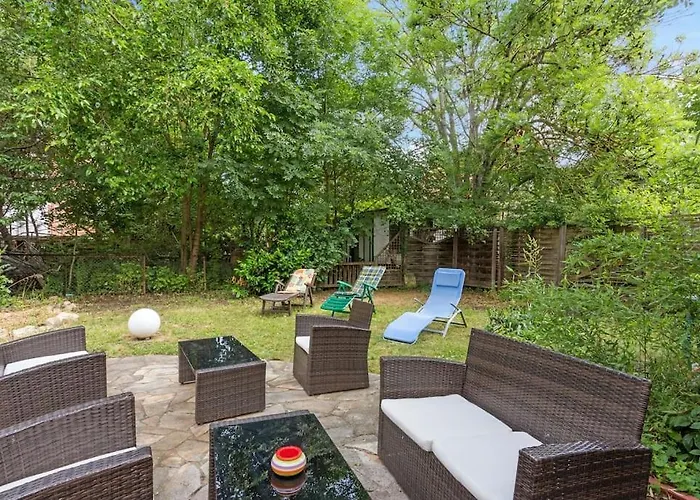 Schöne Erdgeschoss-fewo Für 4 Personen Apartment Halberstadt